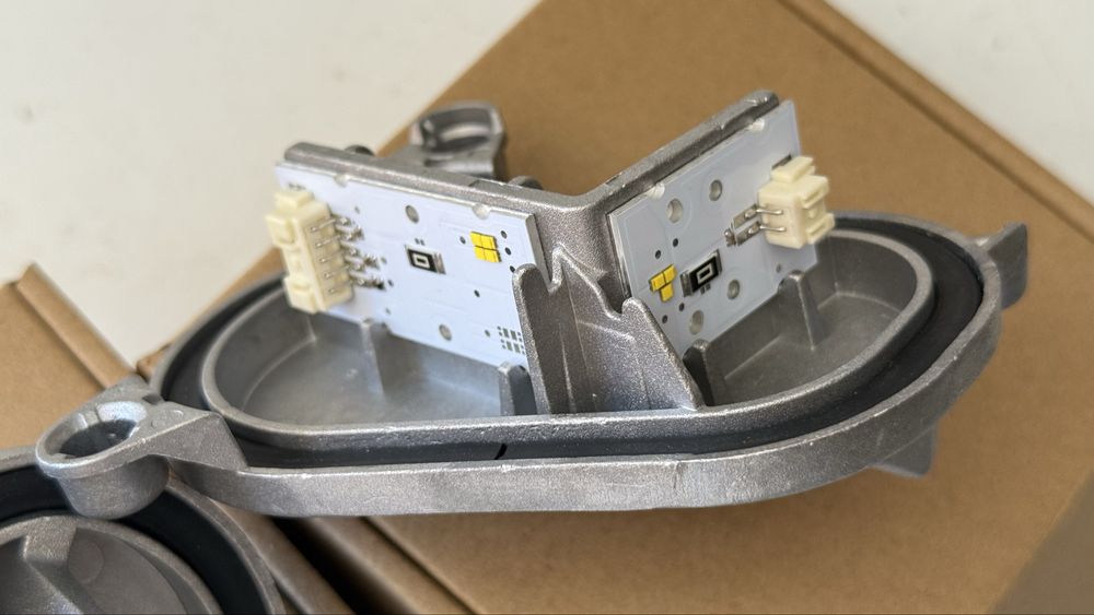 White / yellow drl bmw m4 f82 / m3 f80 / f83/ f32 f33 f36 LCI