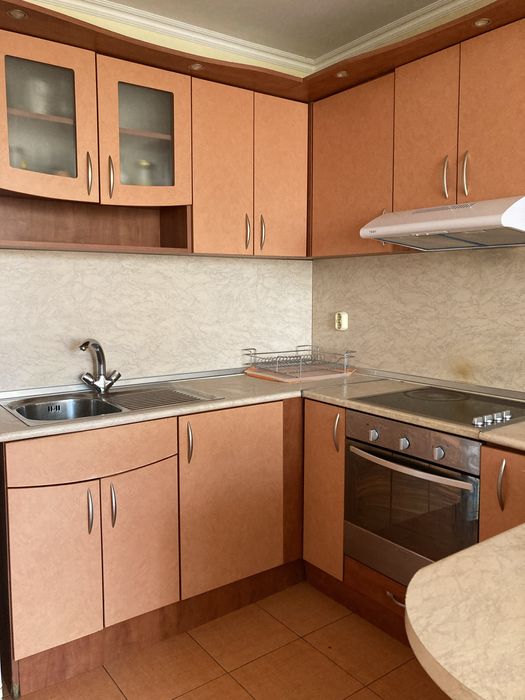 Дава се под наем Тристаен апартамент в Свети Влас - 98 кв.м за 331.5 € - Снимка #2