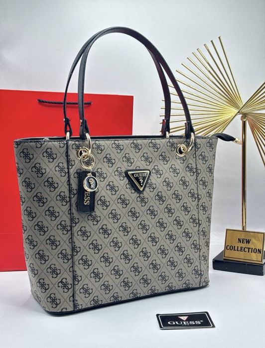 Geanta Guess Dimensiuni 32/ 27