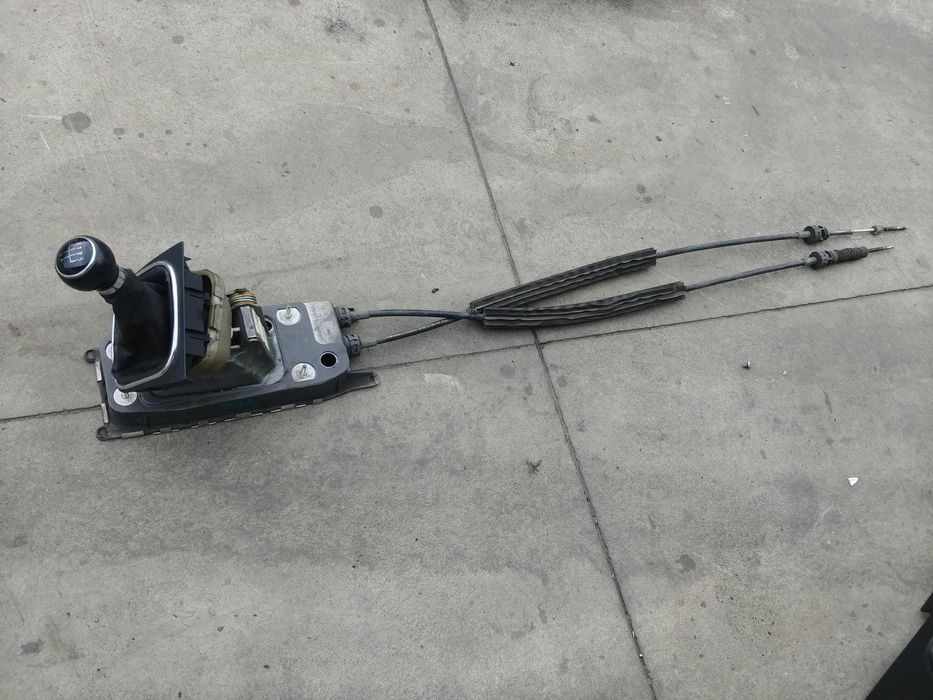 timonerie maneta schimbator 2.0 tdi  vw golf 6  5 trepte  1k0711061b 1k0711049ch