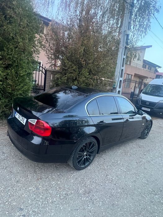 Vând/Schimb E90 330-M57