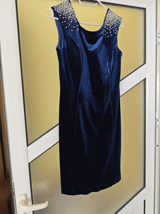 Rochie de catifea albastră