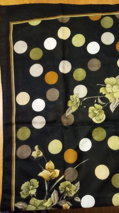 Платки разные...