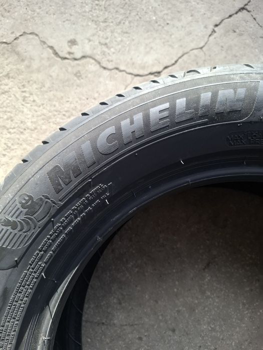 4 Летни гуми Мишелин 205/60/16 ДОТ22 7мм
