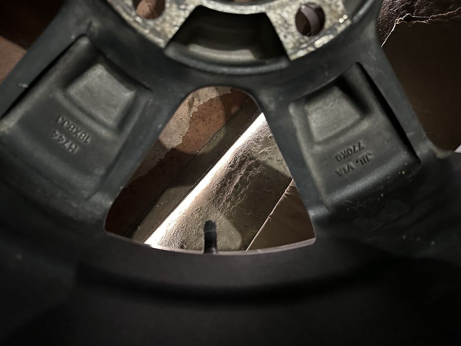 Автошина 285/60/18