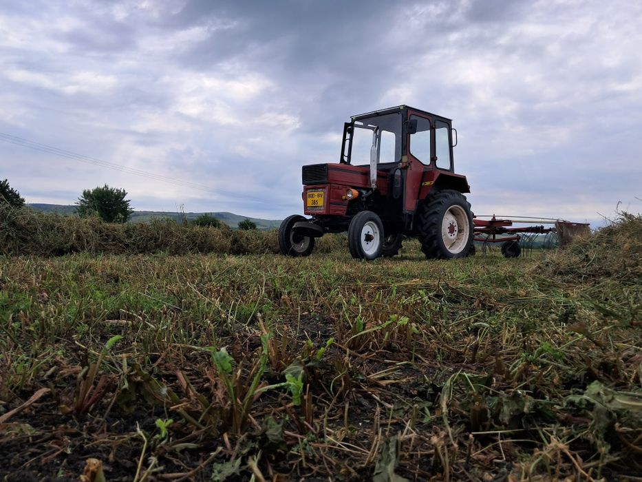 Fiat utb 445 doua manete balotiera rotunda