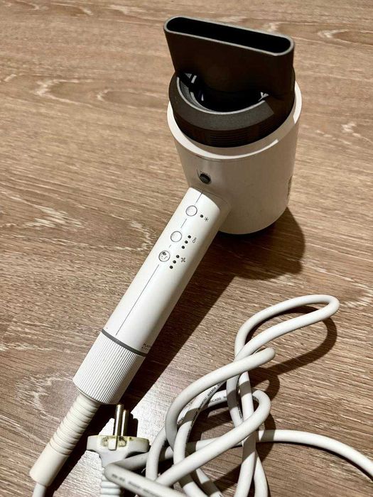 Фен BORK F700 (Plasma)