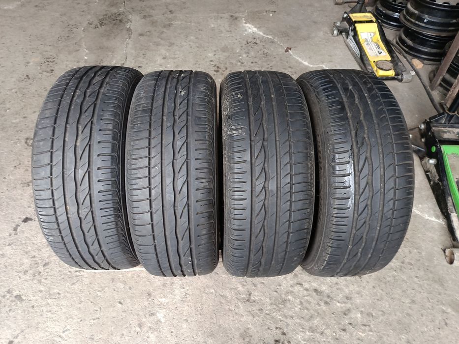 Летни гуми -17цола -215/55-1бр.-75лв."BRIDGESTONE"