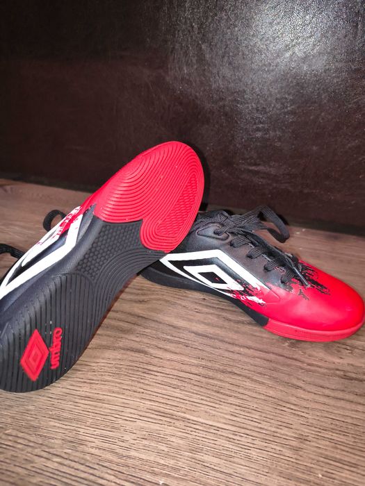 Обувки за футбол