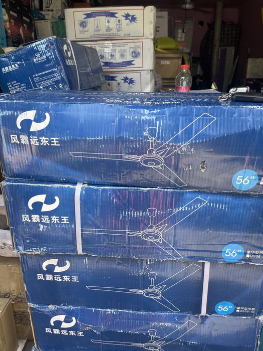 Потолочный вентилятор