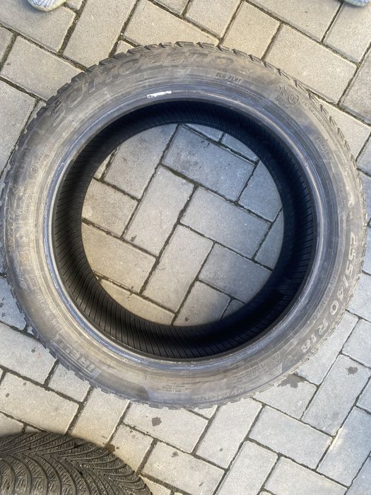 Cauciuc Pirelli Runflat 255 40 18 iarna