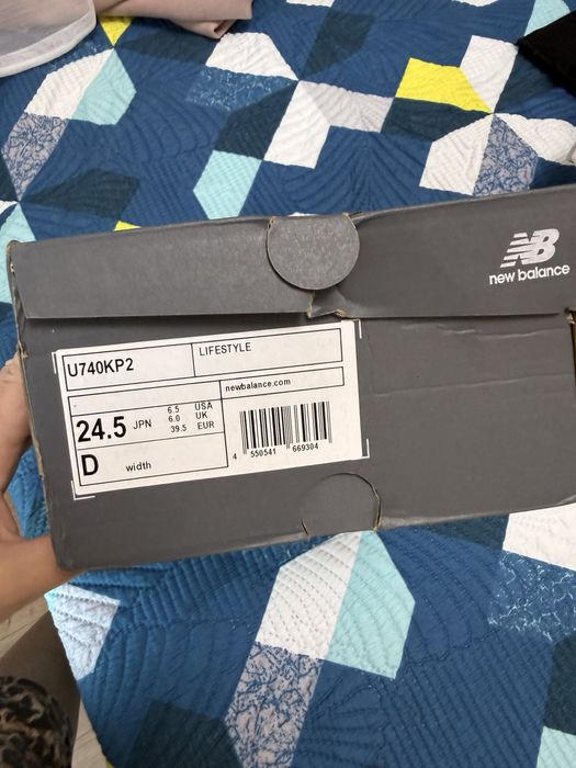 Продам новые кроссовки New Balance оригинал
