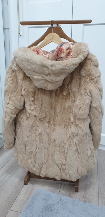 Blana naturala de iepure, S, cu gluga