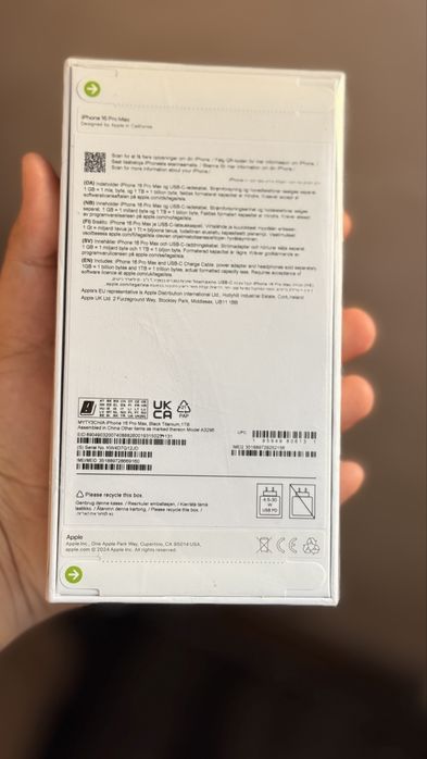 Vand Iphone 16 pro max fake