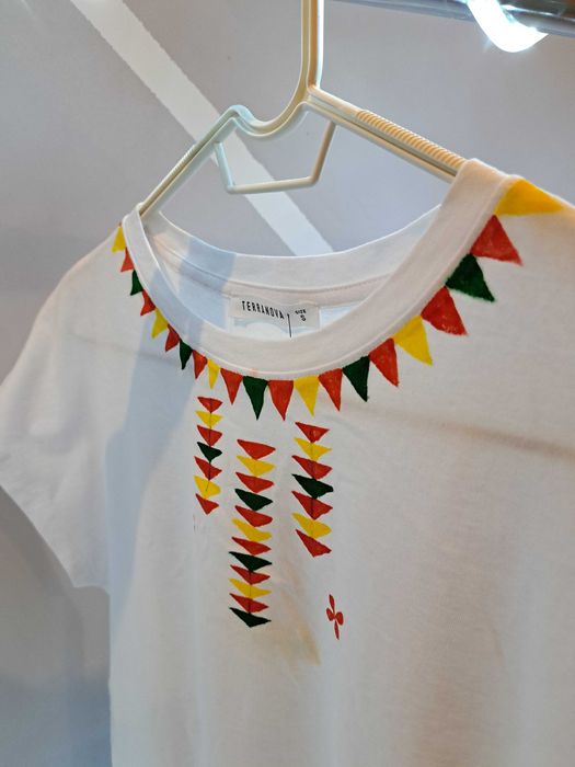 Тениски с народни мотиви