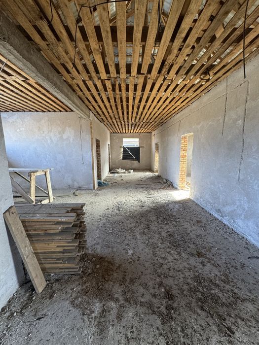 Продается дом с земельным участком