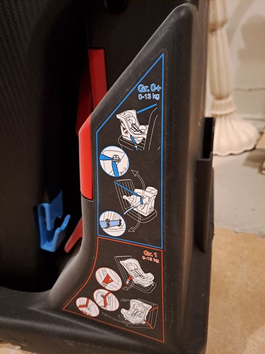 Автокресло фирмы Chico