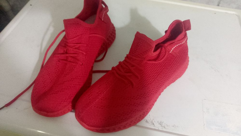 Обувь новая летняя