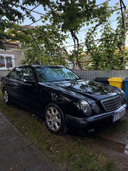 Vand Mercedes e200.