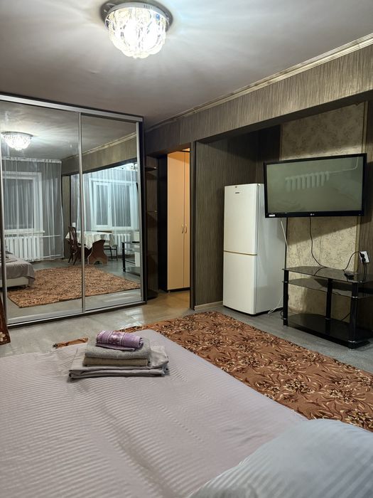 посуточно 1-комн квартира в районе вокзала