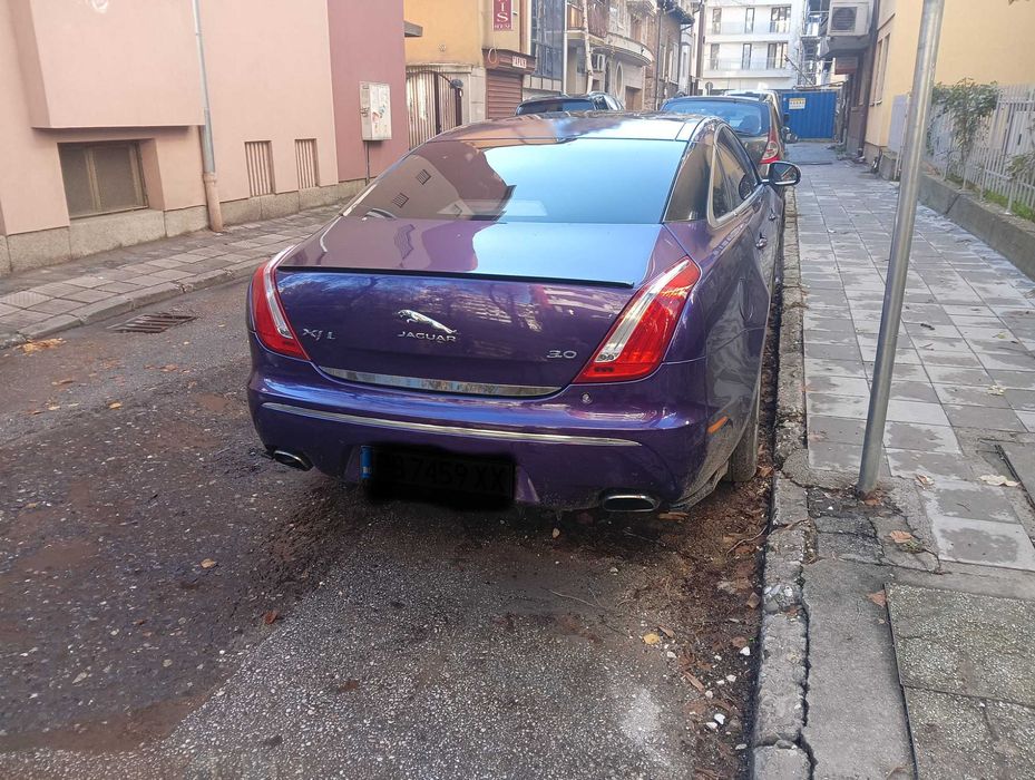 Продавам Jaguar XJ 3.0 diesel По договаряне