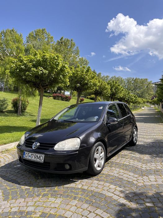 VOLKSWAGEN Golf 2006