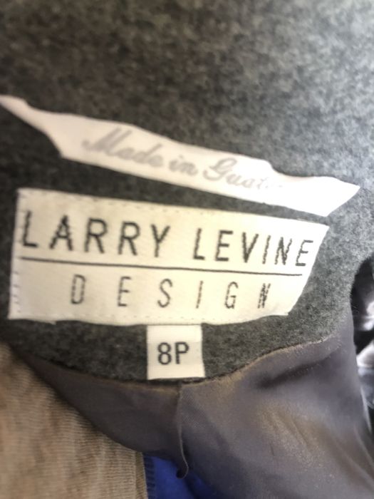 Елегантно вълнено палто