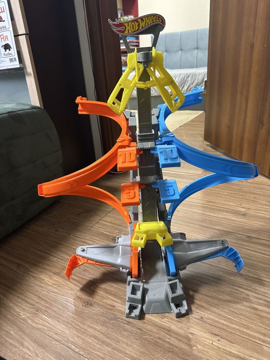 Hot Wheels Action - Комплект Лупинг