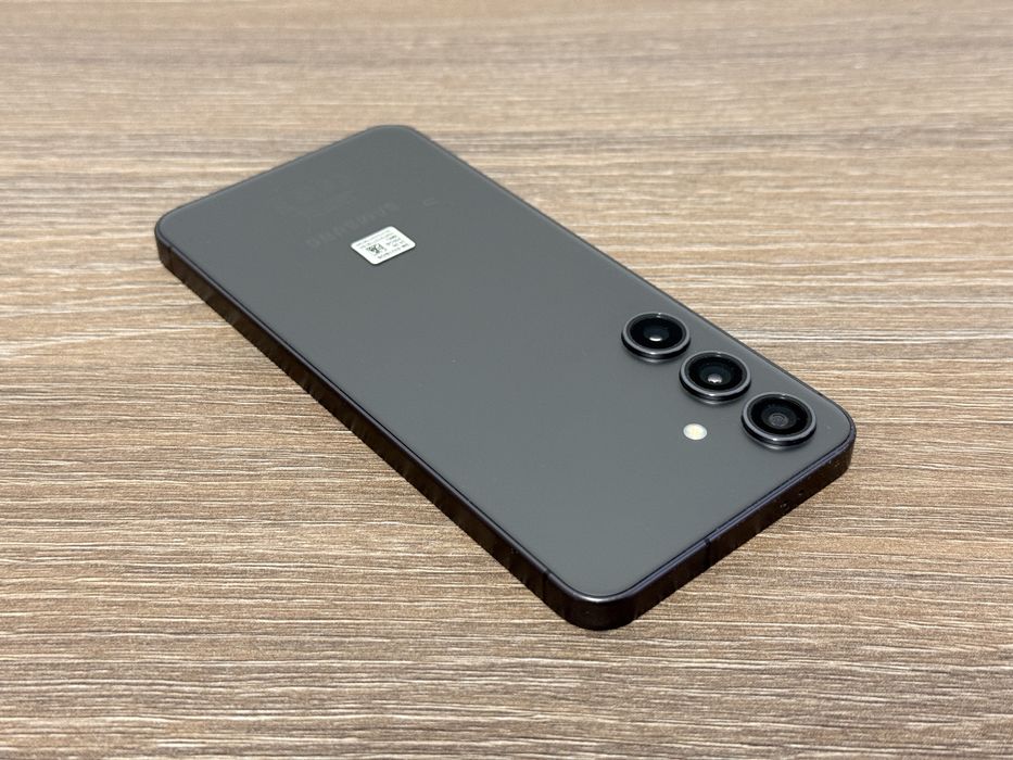 Samsung S24 / 256 Gb