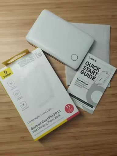 Преносима външна батерия Baseus 10000mah - 15 w мощност