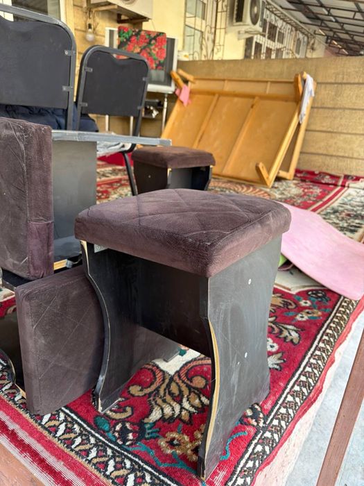 Стуллар сотилади