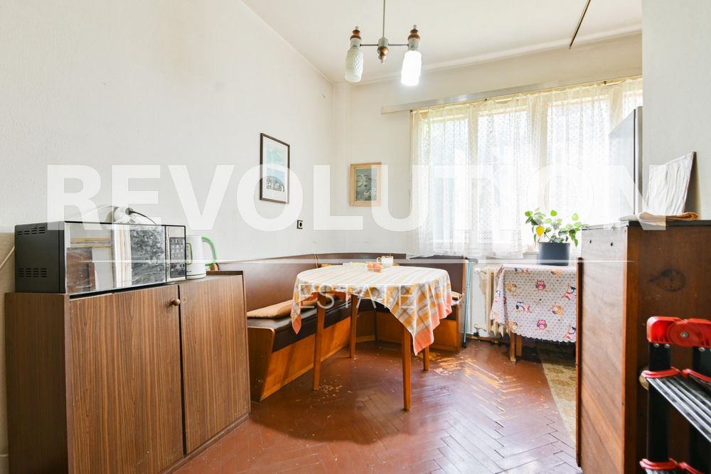 Продава се Двустаен апартамент в София, Лозенец - 55 кв.м за 4364 €/кв.м - Снимка #1