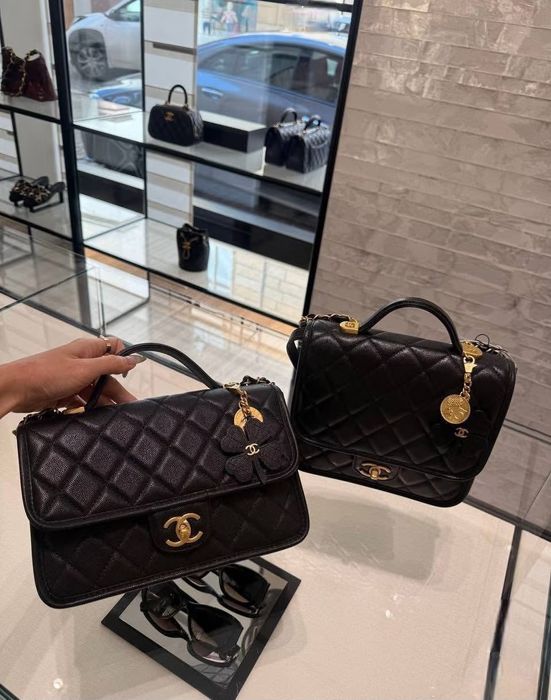 Налична чанта Chanel 25B Clover