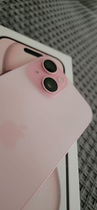 Iphone 15 8/256 90акб