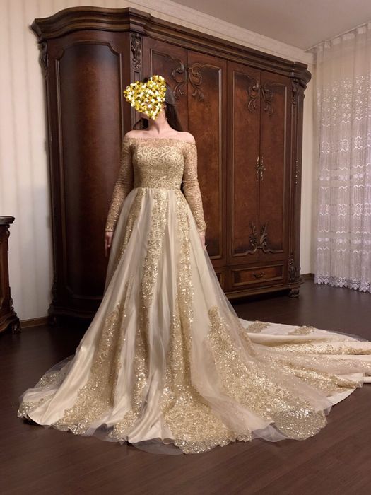 Вечернее платье, сшитое на заказ