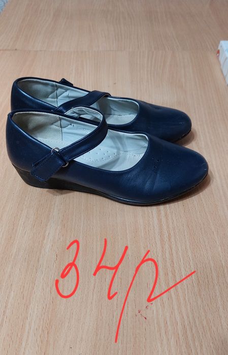 Обувь на девочку