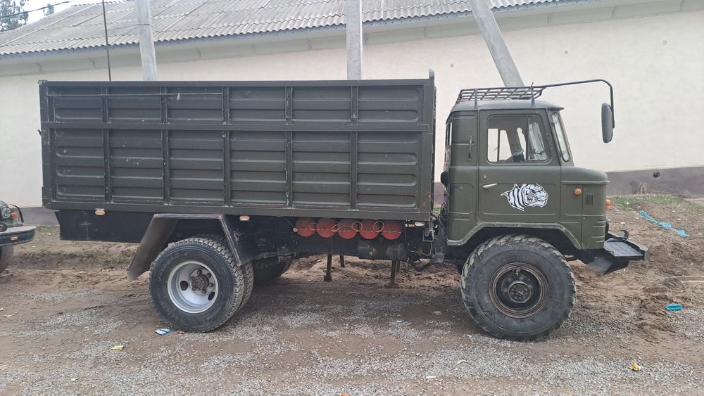 Газ 66 сотилади расходи йук идял холатда