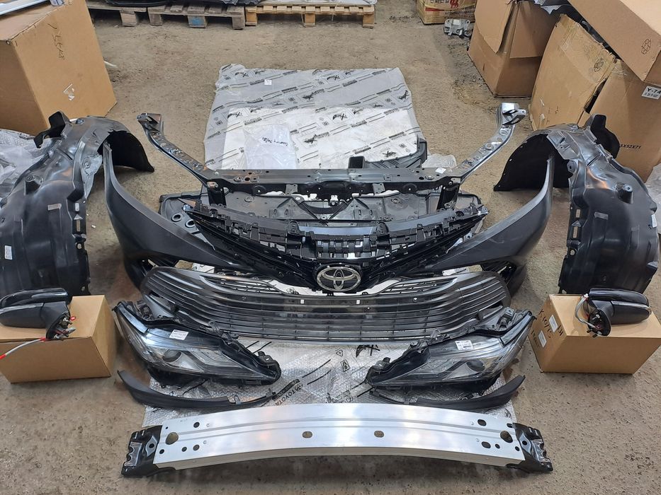 Бампер в сборе Camry 70