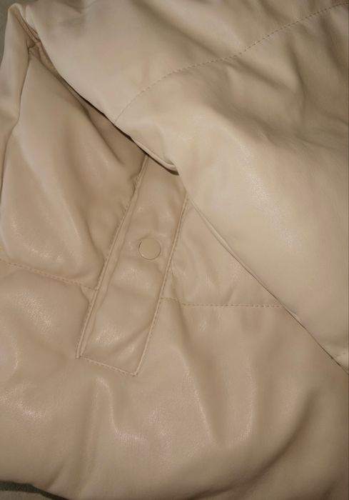 Кожаная куртка Stradivarius