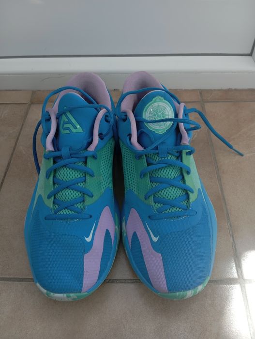 Ghete baschet NIKE ZOOM FREAK 4 LASER BLUE,mărimea 45