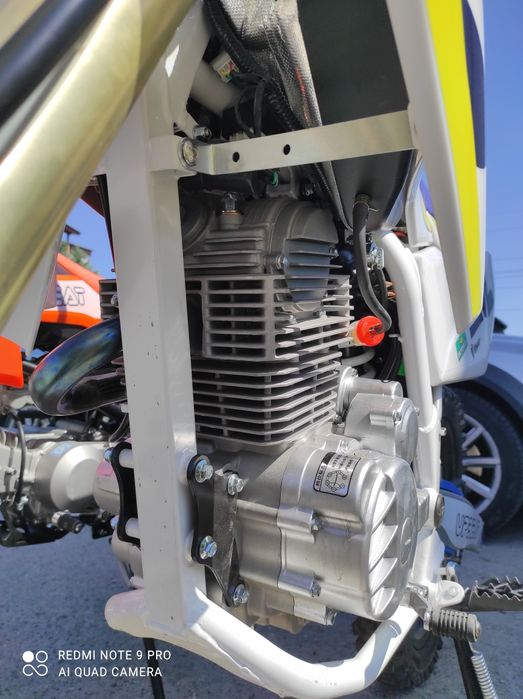 Нов модел кросов мотор - " UpBeat 250cc Кубика " 2025 година.