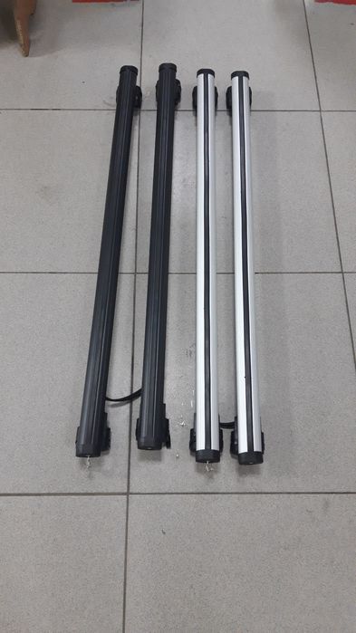 Продам багажники, поперечки на релинги,багажники на автоваз..