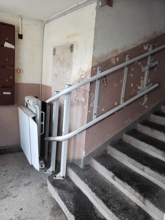 Стълбищни платформи за инвалидни колички 2 броя