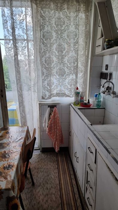 Продава се Тристаен апартамент в Разград, Център - 80 кв.м за 1212 €/кв.м - Снимка #4