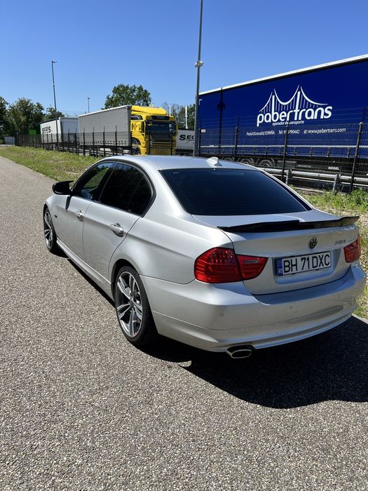 Bmw seria 3 , E90 Facelift