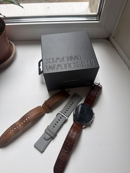Продам  xiaomi watch S1