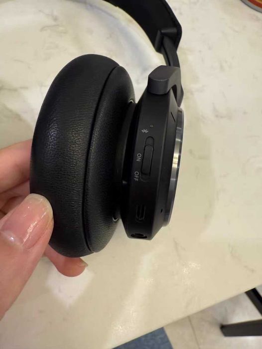 Bang & Olufsen Beoplay H9i