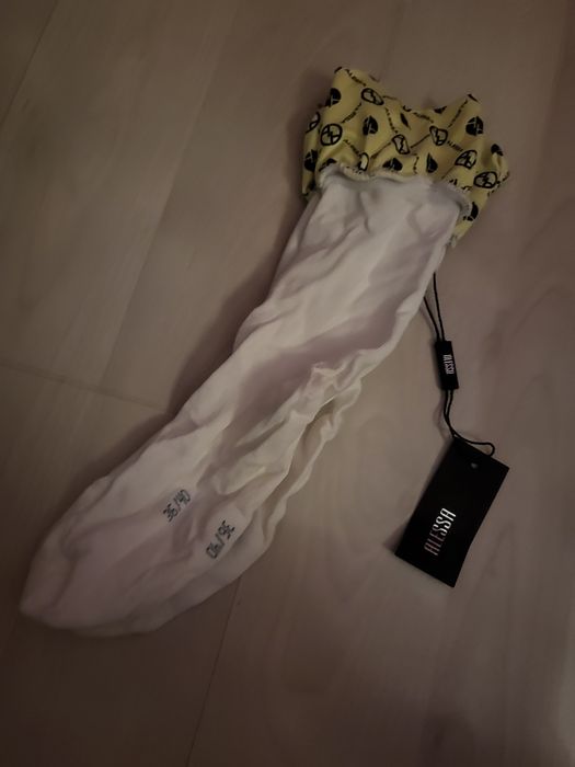 Чисто нови чорапи Алеса с етикет