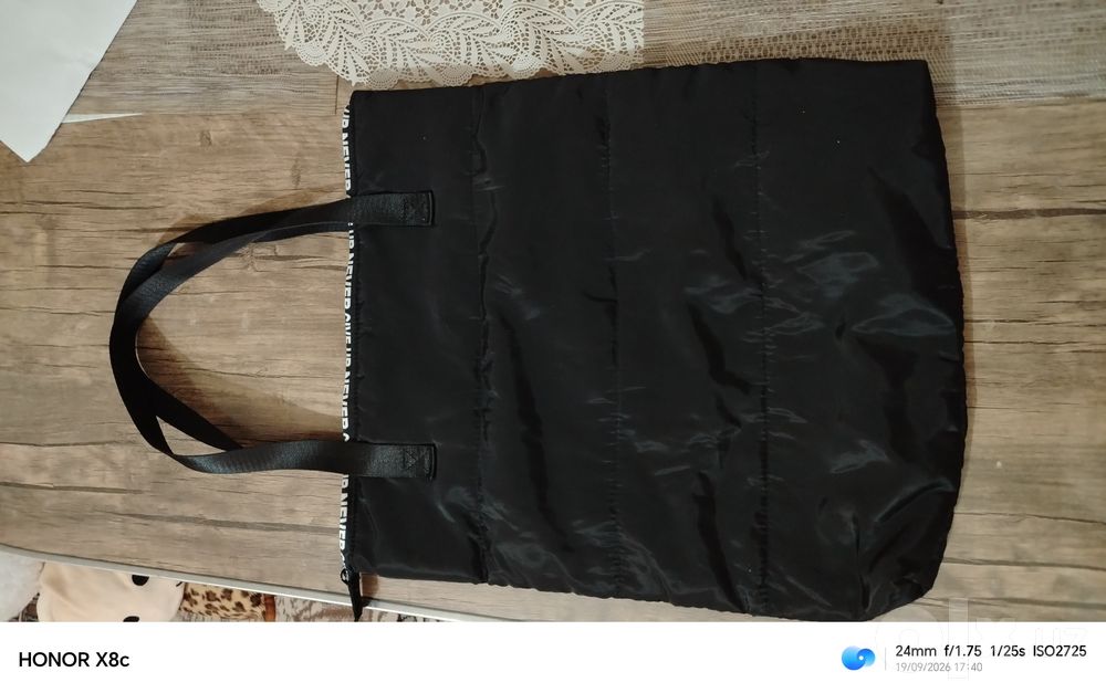 Продаю женские сумки