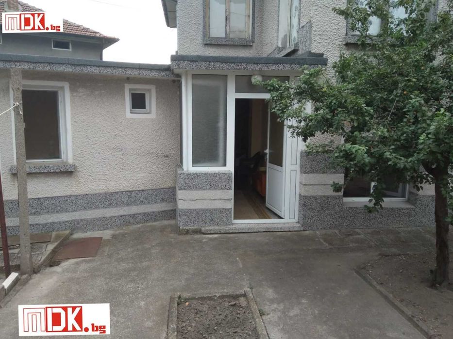 Продава се Къща в Първомай - 100 кв.м за 570 €/кв.м - Снимка #1